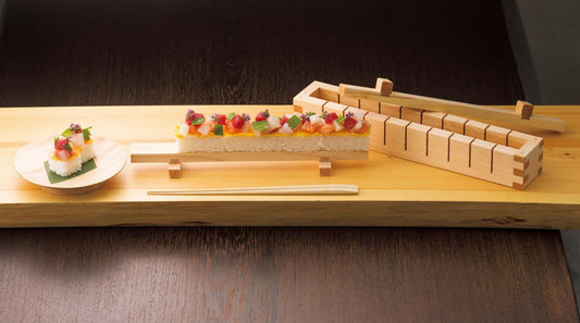 Molde de sushi prensado de ciprés japonés