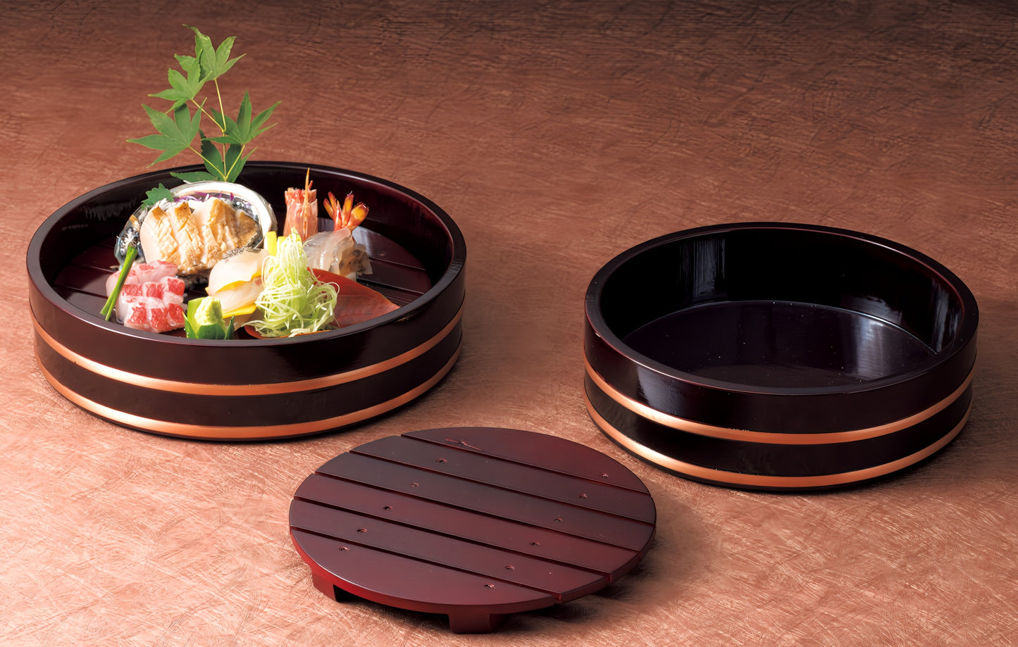 Japanese Urushi-lacquered Wooden Tub Set