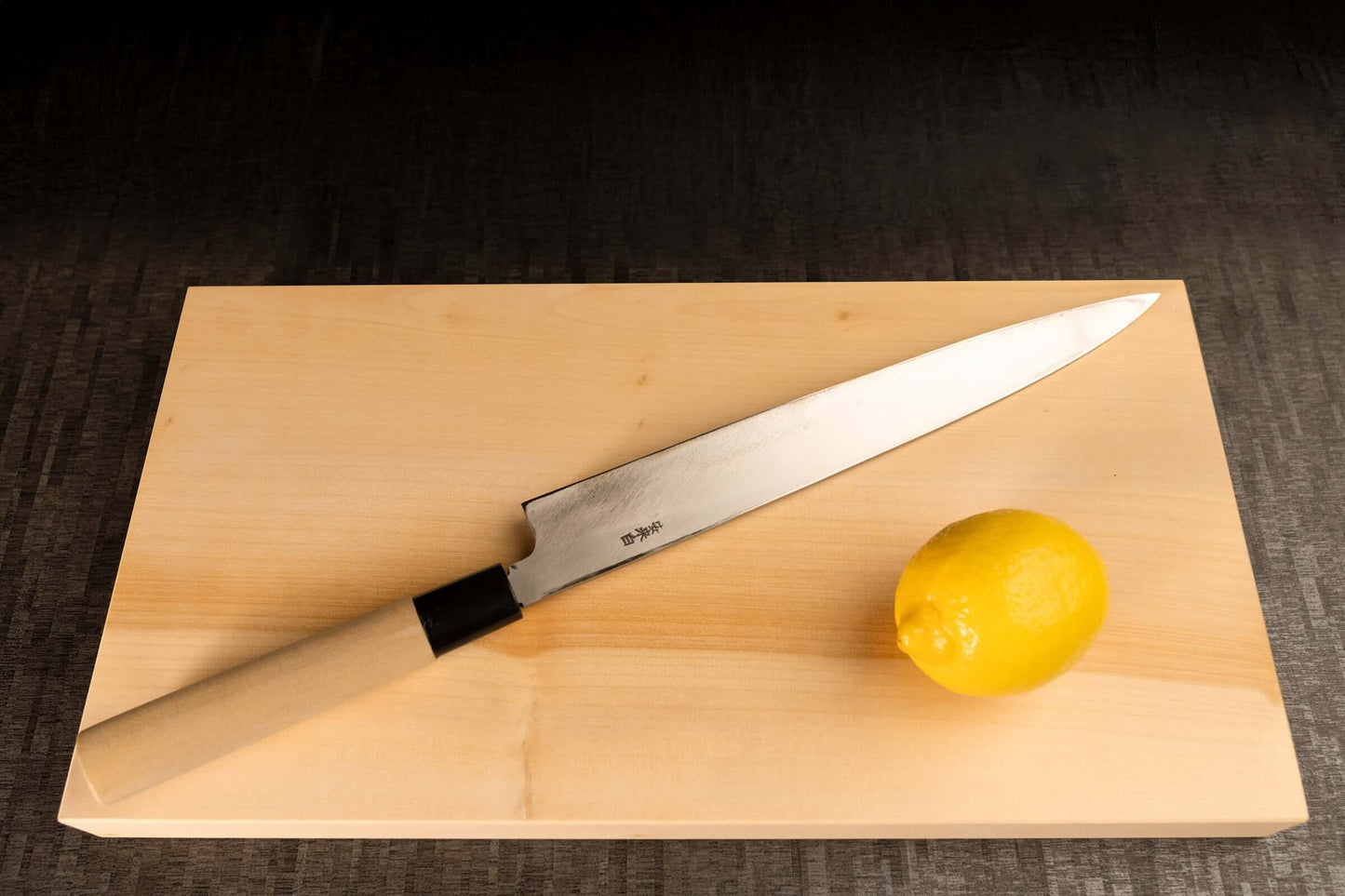 Couteau de chef 210 mm (8,3") – Damas AUS-10 – Fabriqué à Seki, Japon