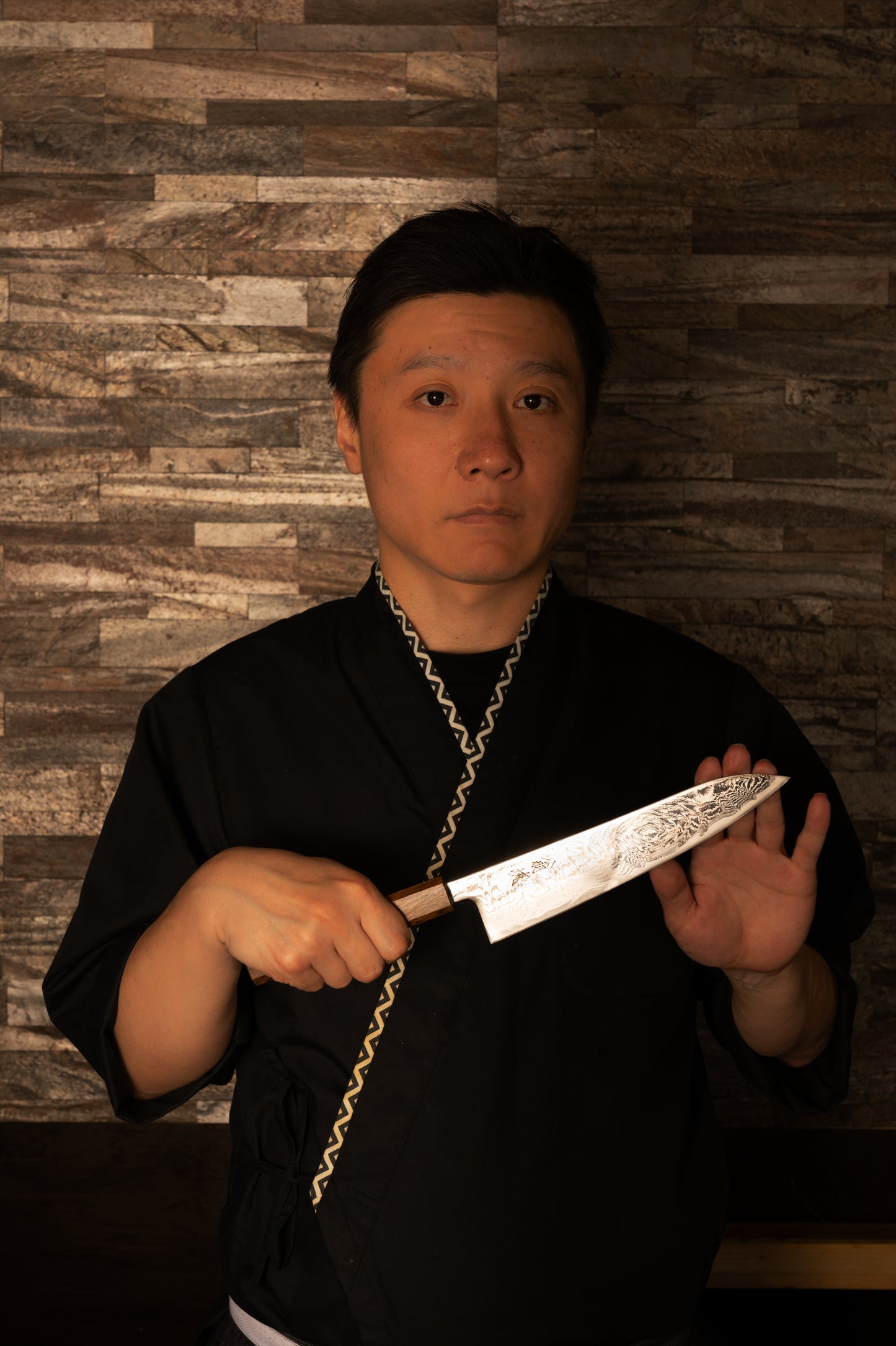 Gyuto Knife 210mm (8.3) – Damascus Steel – Black Oak Handle